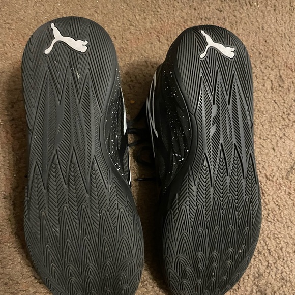 (Barely worn)Lamelo Ball MB.02 - Picture 4 of 5